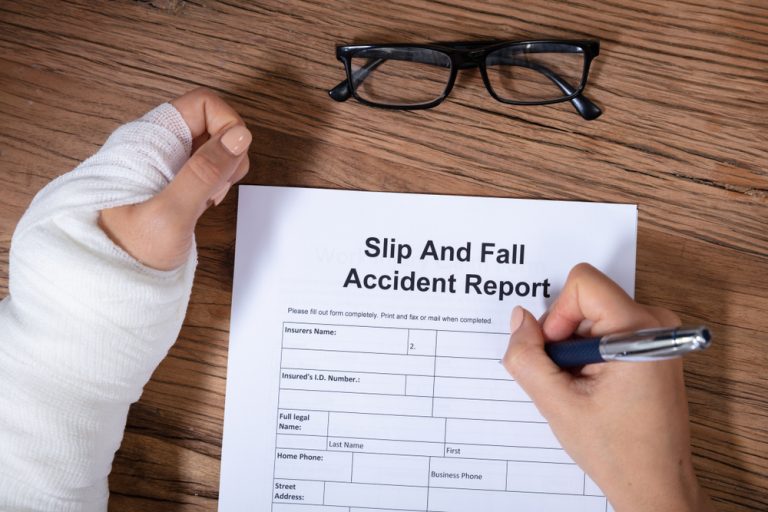 how to file a slip and fall claim